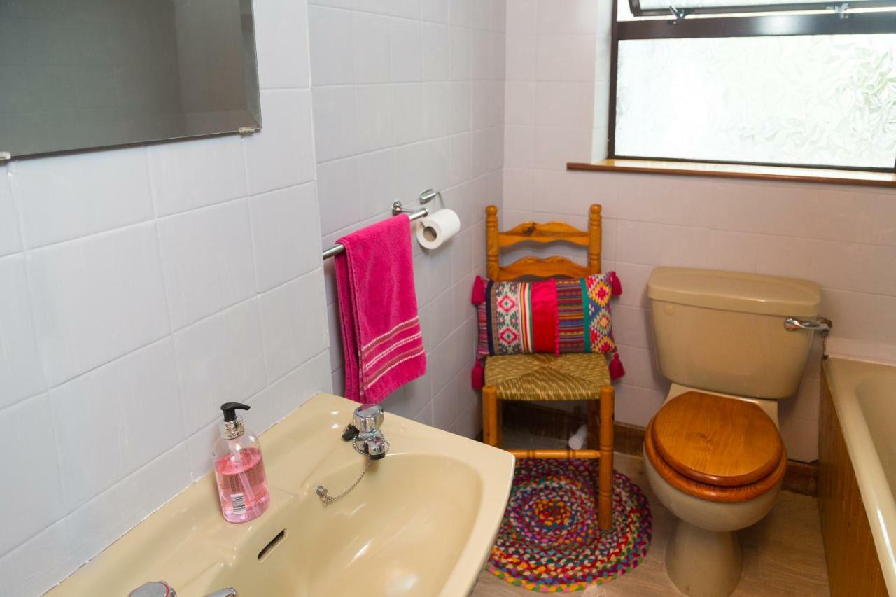 מלון קילורגלין Aloha House מראה חיצוני תמונה